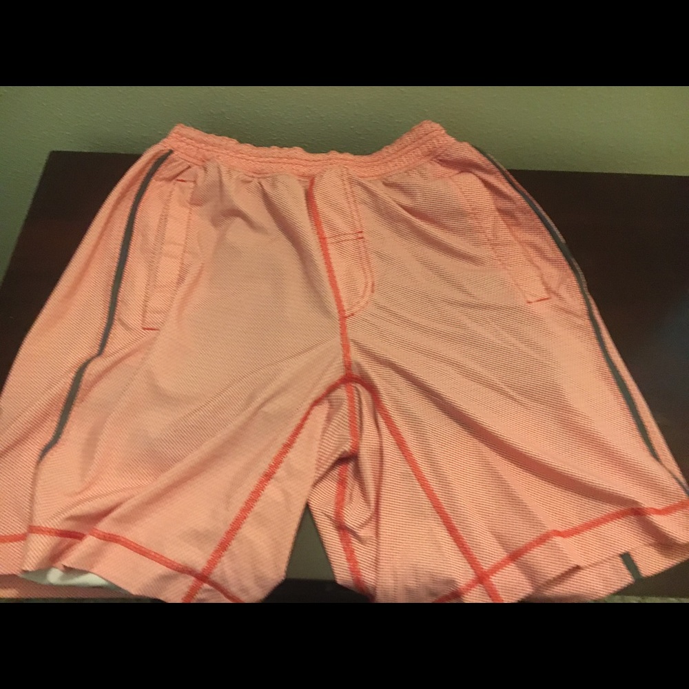 Lululemon Men’s Medium Shorts